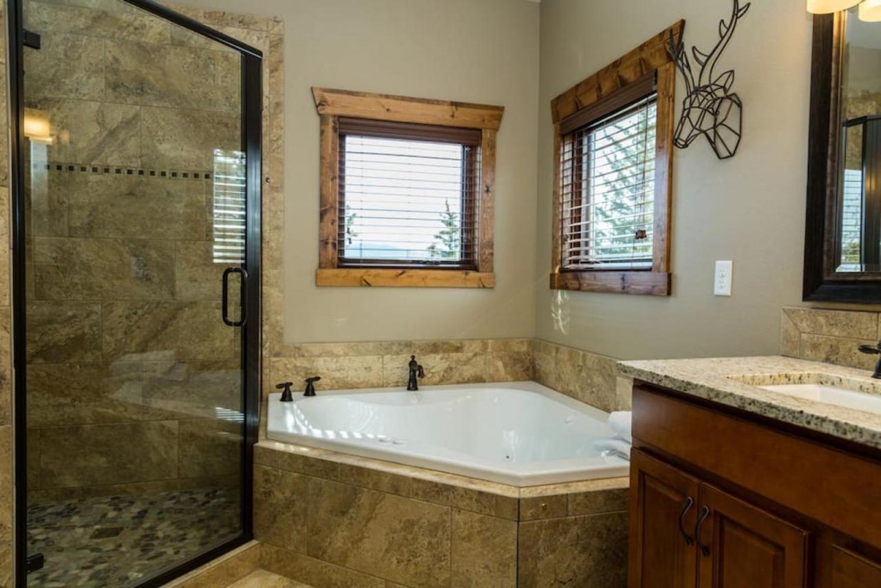 Spacious 2Nd Story Loft With Awesome Views Estes Park Exterior photo